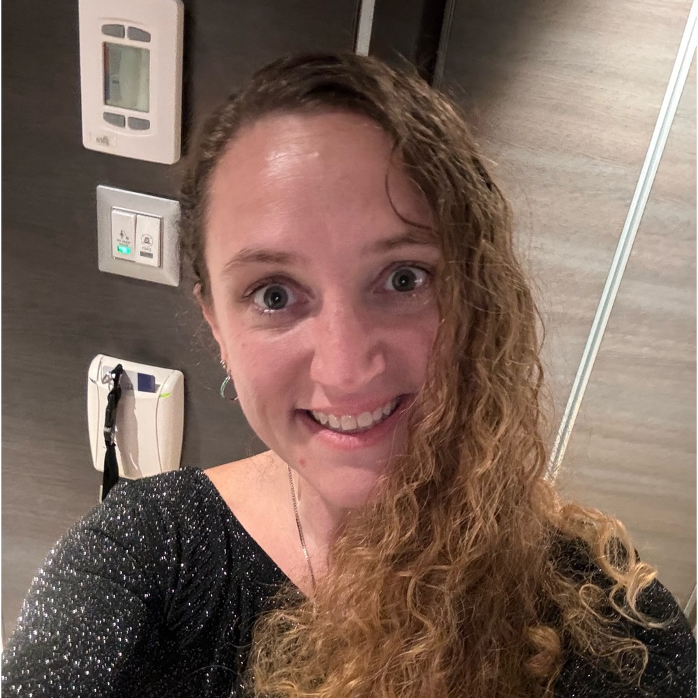 Meet your Posher, Sarah